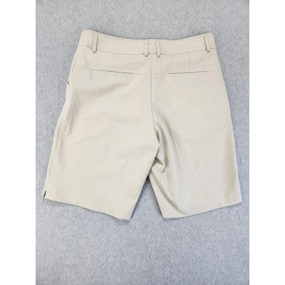 Nike Golf‎ Dri Fit Flat Front Shorts Beige w/ Stripes Women's Size 10 Medium